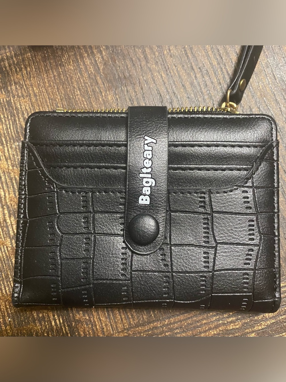 NWOT Women Black Wallet